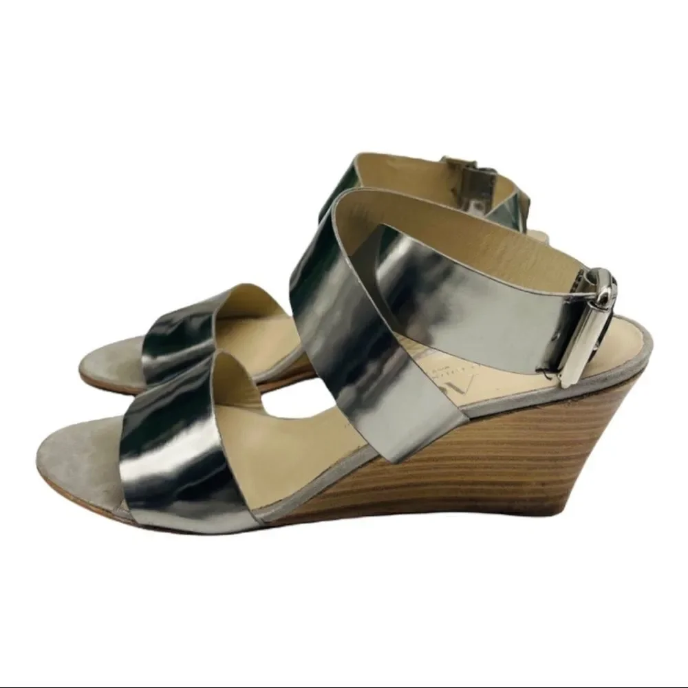 AGL Attilio Giusti Leombruni Silver Wedge Sandals Size 41